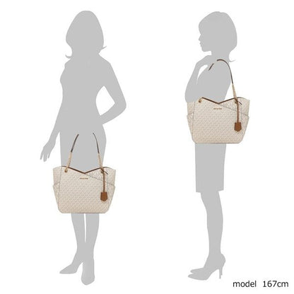 Michael Kors Voyager Medium Tote Bag