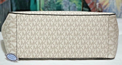 Michael Kors Voyager Medium Tote Bag