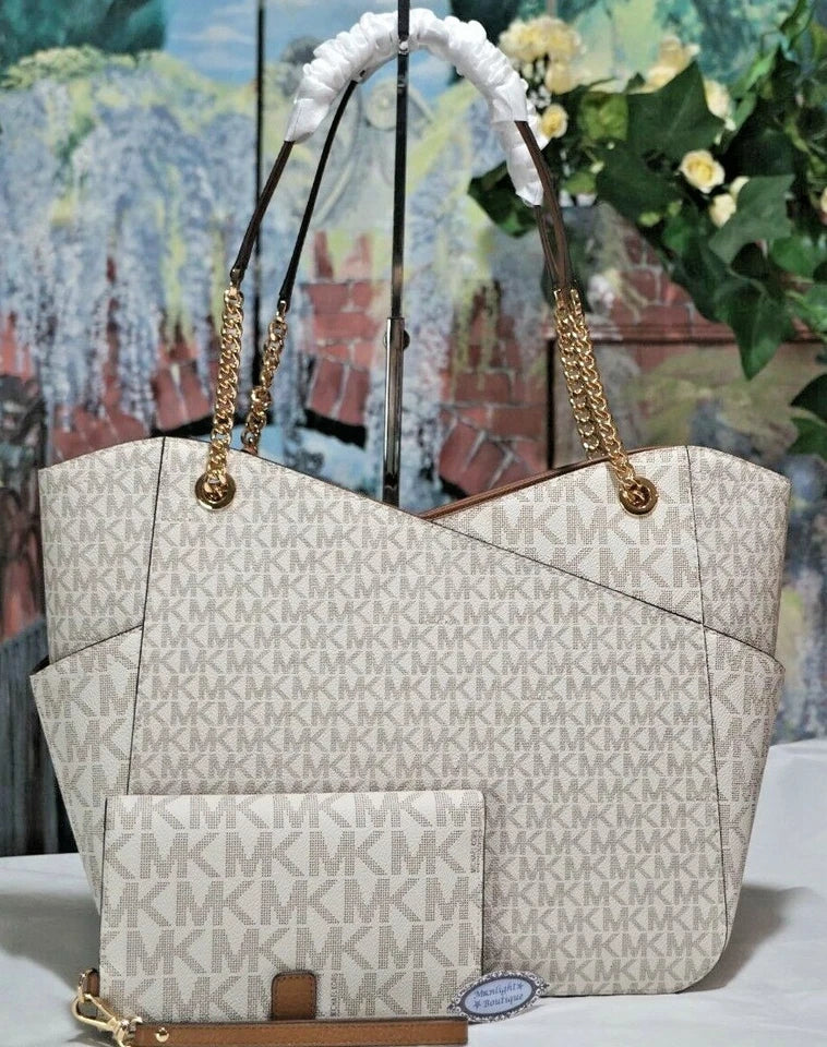 Michael Kors Voyager Medium Tote Bag